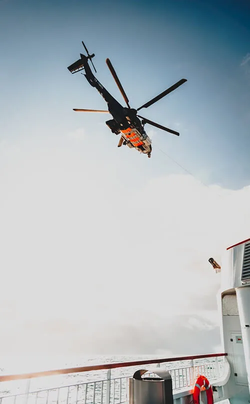 We have best luxury helicopter services for you. - 球探